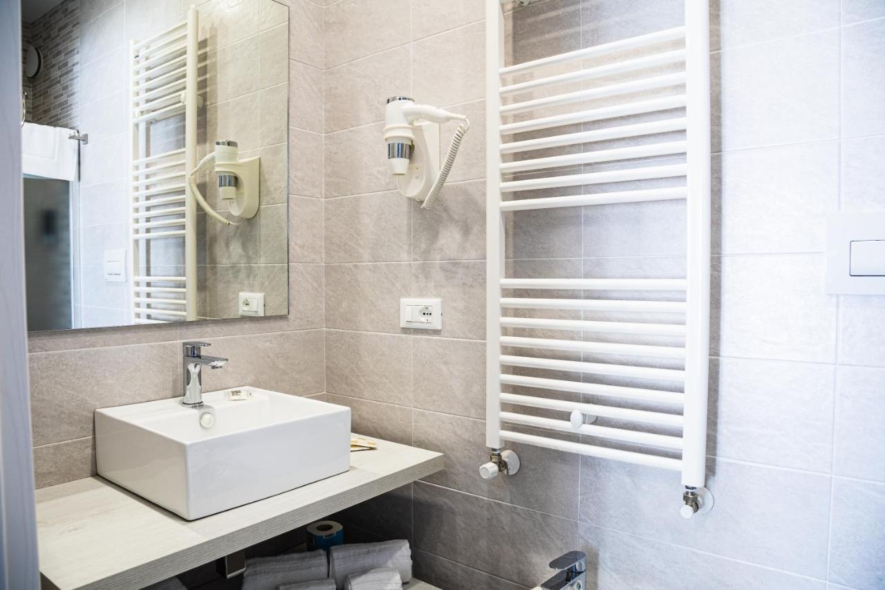 Ninfa Marina Hotel Termoli Ngoại thất bức ảnh